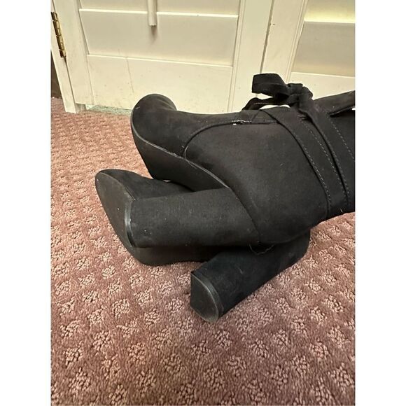 Just Fab heeled bootie - Picture 7 of 8